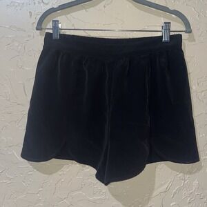 Forever 21‎ Black High-Waisted Pleated Womens Shorts Size M Elastic Waist